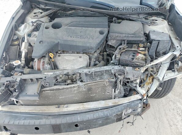1N4AL3AP8GC176589 2016 NISSAN ALTIMA White Սալոնի հետևի տեսք