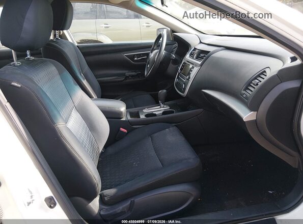 1N4AL3AP8GC193120 2016 NISSAN ALTIMA White წინა სალონის ხედი