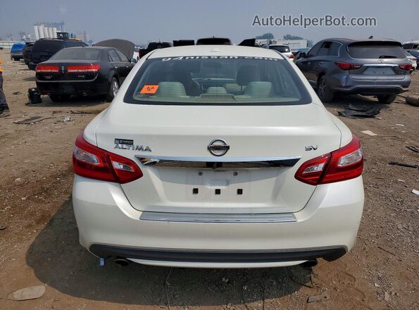 1N4AL3AP8GC284601 2016 NISSAN ALTIMA White Rear view