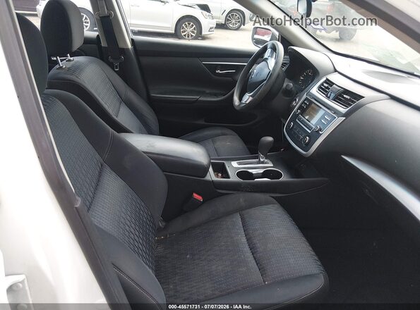 1N4AL3AP8GN328746 2016 NISSAN ALTIMA White Front interior view