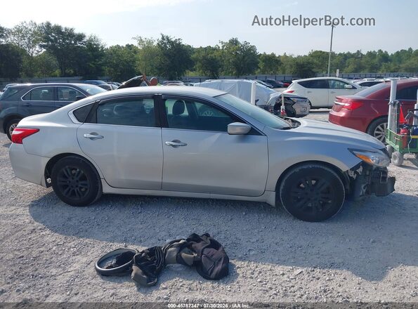 1N4AL3AP8GN387070 2016 NISSAN ALTIMA Silver Սալոնի 360 աստիճան տեսք