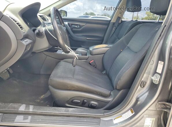 1N4AL3AP8HC159986 2017 NISSAN ALTIMA Gray Front interior view