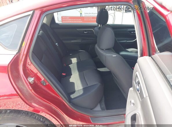 1N4AL3AP8HC284471 2017 NISSAN ALTIMA Red VIN კოდის სტიკერის ხედი