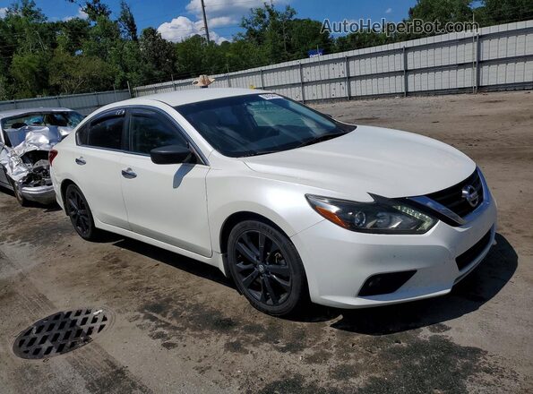 1N4AL3AP8HC472441 2017 NISSAN ALTIMA White Առջևի աջ