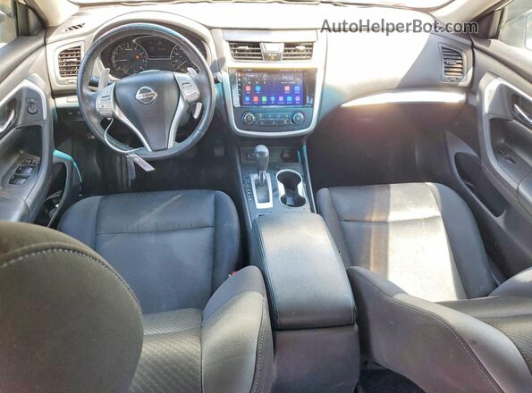1N4AL3AP8HC472441 2017 NISSAN ALTIMA White Առջևի վահանակի տեսք