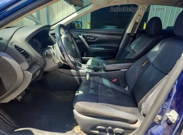 1N4AL3AP8HC482905 2017 NISSAN ALTIMA Синий Вид салона спереди
