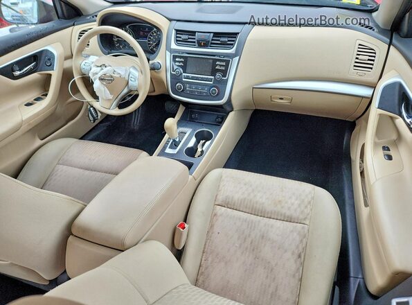 1N4AL3AP8HN333351 2017 NISSAN ALTIMA Red Առջևի վահանակի տեսք