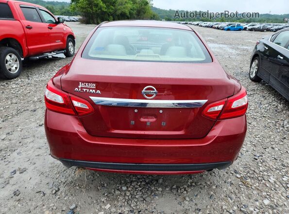 1N4AL3AP8HN333351 2017 NISSAN ALTIMA Red Հետևի տեսք
