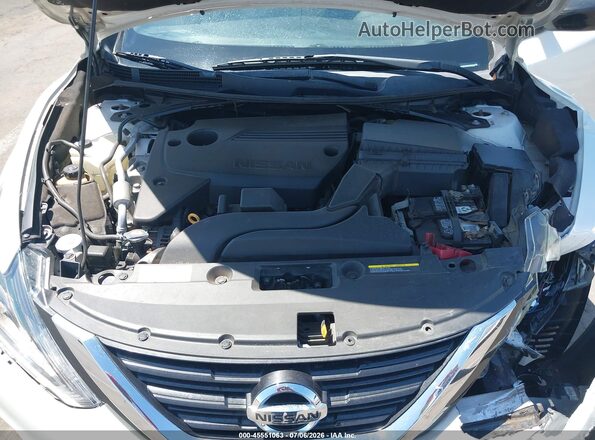 1N4AL3AP8HN336850 2017 NISSAN ALTIMA White Հետևի տեսք