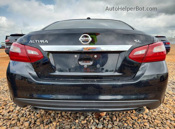1N4AL3AP8JC152591 2018 NISSAN ALTIMA Black უკანა ხედი