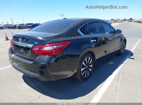 1N4AL3AP8JC166698 2018 NISSAN ALTIMA Black Задня права чверть
