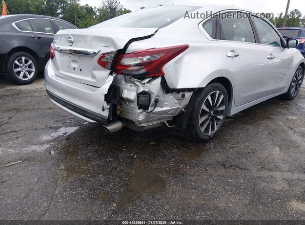 1N4AL3AP8JC181301 2018 NISSAN ALTIMA Silver Front view