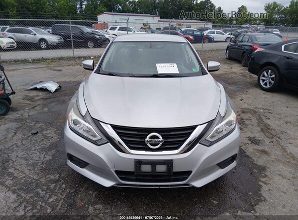 1N4AL3AP8JC181301 2018 NISSAN ALTIMA Silver Rear interior view