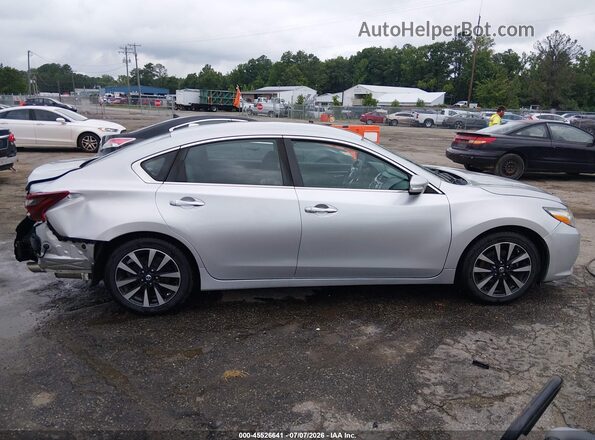 1N4AL3AP8JC181301 2018 NISSAN ALTIMA Silver 360 interior view