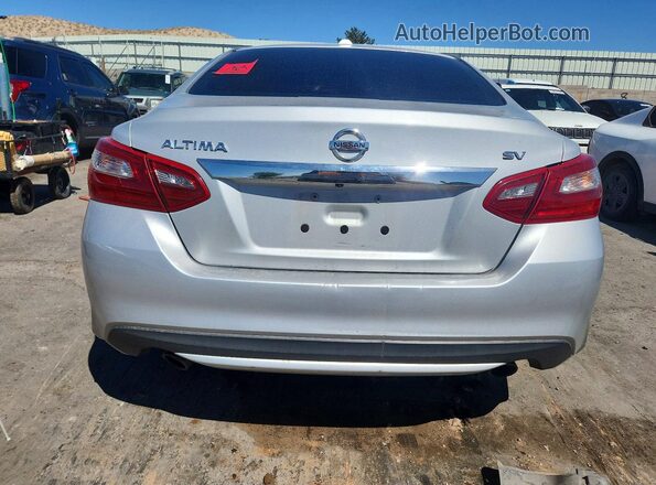 1N4AL3AP8JC192248 2018 NISSAN ALTIMA Silver Widok z tyłu