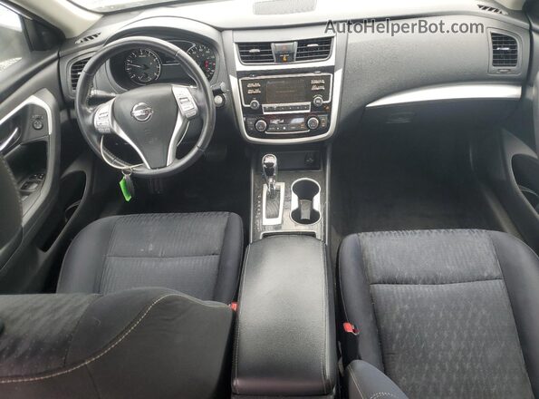1N4AL3AP8JC216774 2018 NISSAN ALTIMA Белый Вид панели приборов