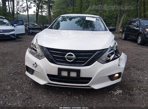 1N4AL3AP8JC223921 2018 NISSAN ALTIMA White Вид щитка приладів
