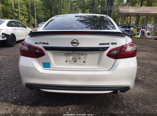 1N4AL3AP8JC223921 2018 NISSAN ALTIMA White 