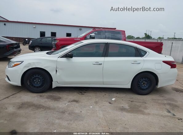 1N4AL3AP8JC290860 2018 NISSAN ALTIMA White Սալոնի 360 աստիճան տեսք