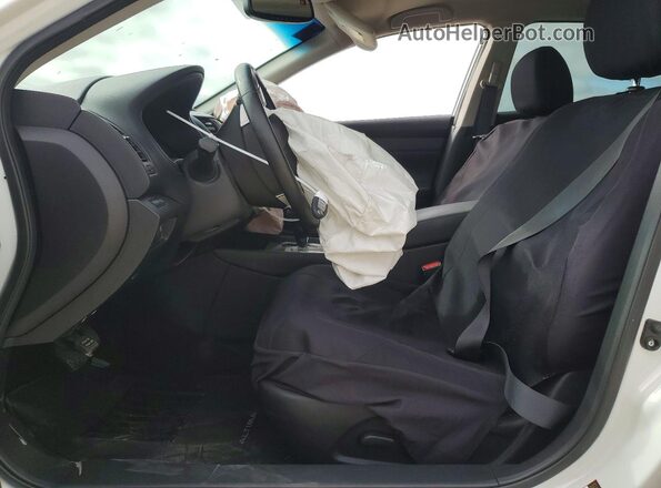 1N4AL3AP9GC148204 2016 NISSAN ALTIMA White Widok wnętrza z przodu