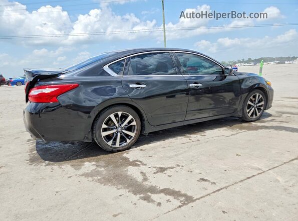 1N4AL3AP9GC269962 2016 NISSAN ALTIMA Черный Задняя правая четверть