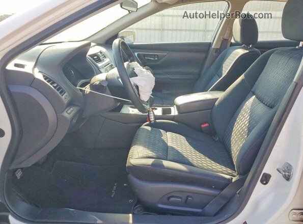 1N4AL3AP9GC290682 2016 NISSAN ALTIMA White Widok wnętrza z przodu