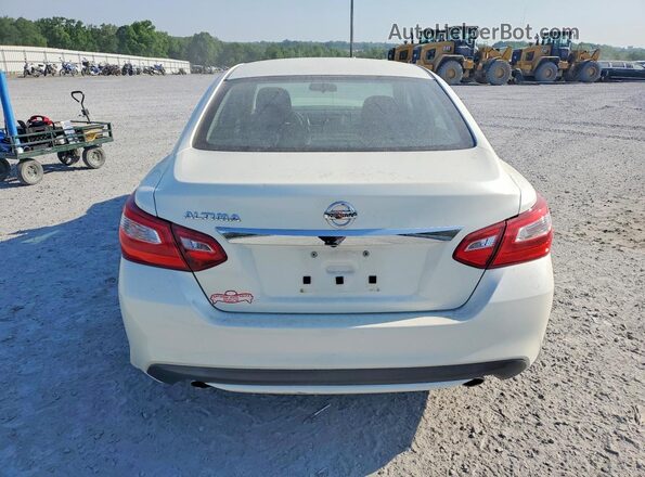 1N4AL3AP9GC290682 2016 NISSAN ALTIMA White Widok z tyłu