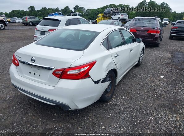 1N4AL3AP9GN353879 2016 NISSAN ALTIMA White Widok z przodu