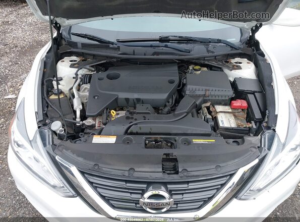 1N4AL3AP9GN353879 2016 NISSAN ALTIMA White Widok z tyłu