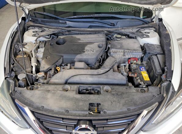 1N4AL3AP9GN354756 2016 NISSAN ALTIMA White Rear interior view