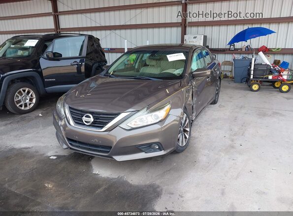 1N4AL3AP9HC111123 2017 NISSAN ALTIMA Beige Vista tres cuartos delantera izquierda