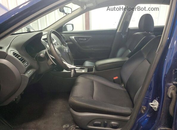 1N4AL3AP9HC129900 2017 NISSAN ALTIMA Синий Вид салона спереди