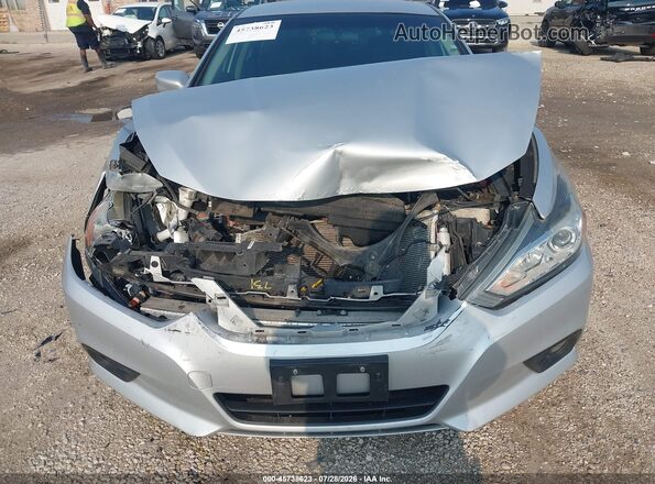 1N4AL3AP9HC154182 2017 NISSAN ALTIMA Silver Դիմացի տեսք