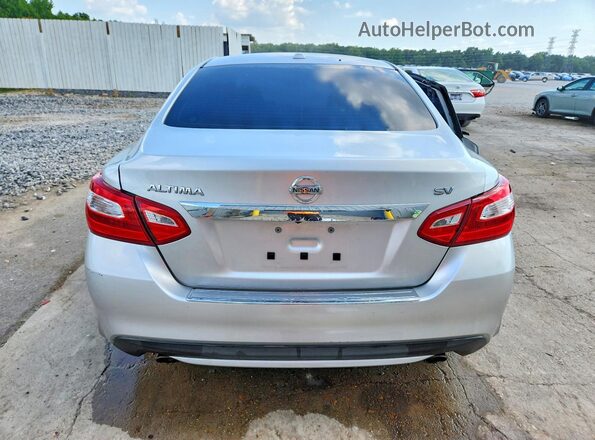 1N4AL3AP9HC167370 2017 NISSAN ALTIMA Silver Rear view