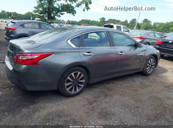 1N4AL3AP9HC175582 2017 NISSAN ALTIMA Gray Widok wnętrza z tyłu