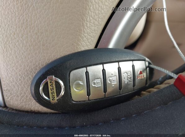 1N4AL3AP9HC203137 2017 NISSAN ALTIMA White Widok deski rozdzielczej