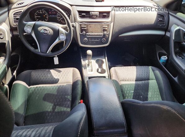 1N4AL3AP9HC222772 2017 NISSAN ALTIMA Black Dashboard view