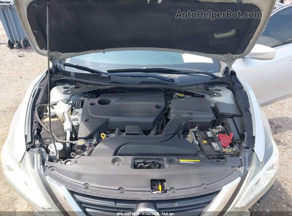 1N4AL3AP9HC254475 2017 NISSAN ALTIMA Silver Вид підкапотного простору