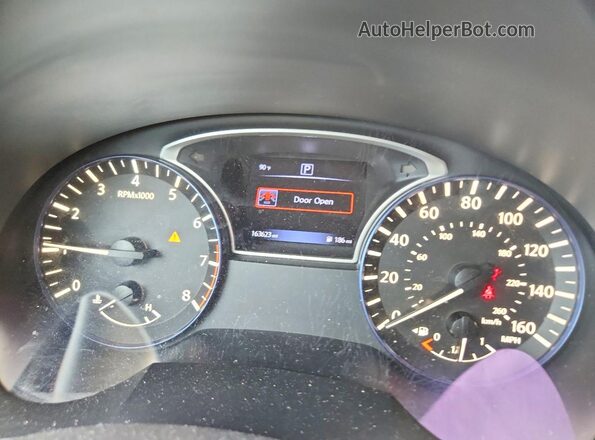 1N4AL3AP9HC275049 2017 NISSAN ALTIMA Red ხელსაწყოთა პანელის ხედი