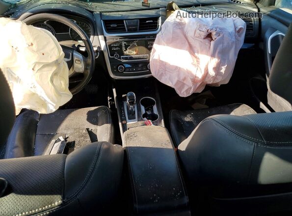 1N4AL3AP9HC282115 2017 NISSAN ALTIMA Black Widok deski rozdzielczej