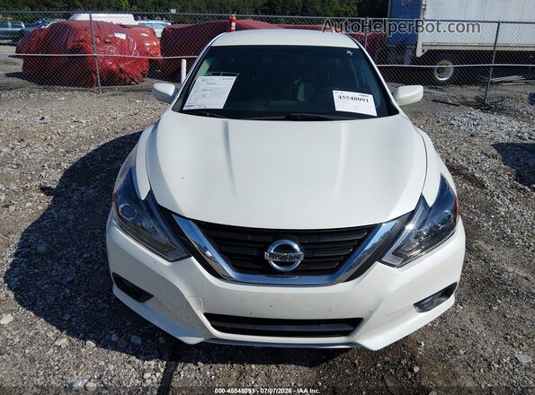 1N4AL3AP9HC488678 2017 NISSAN ALTIMA Белый Вид задней части салона