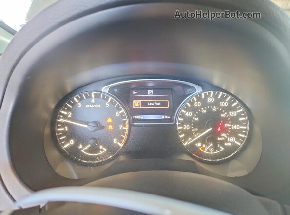 1N4AL3AP9HN315487 2017 NISSAN ALTIMA Серебряный Вид щитка приборов