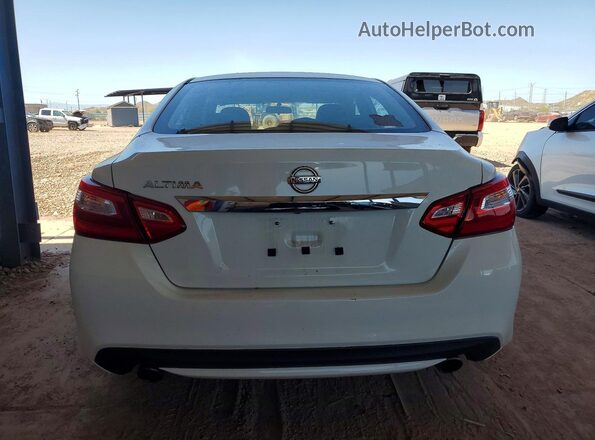 1N4AL3AP9HN349008 2017 NISSAN ALTIMA White Widok z tyłu