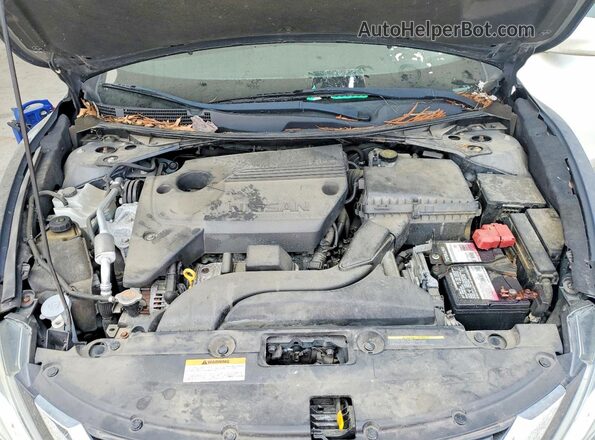 1N4AL3AP9JC104193 2018 NISSAN ALTIMA Two Tone Սալոնի հետևի տեսք