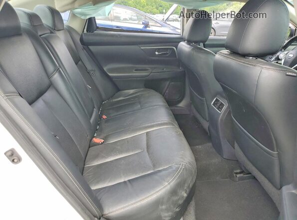 1N4AL3AP9JC128686 2018 NISSAN ALTIMA White Widok tylnych siedzeń