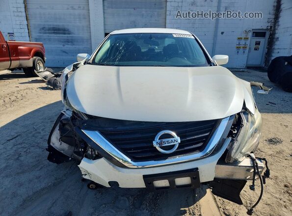 1N4AL3AP9JC140501 2018 NISSAN ALTIMA White Vista frontal