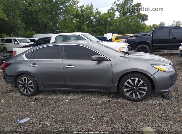 1N4AL3AP9JC162658 2018 NISSAN ALTIMA Silver Вид задньої частини салону