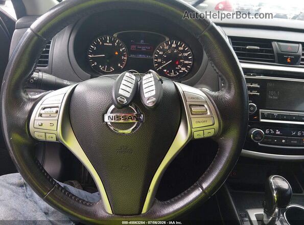 1N4AL3AP9JC162658 2018 NISSAN ALTIMA Silver Вид панелі приладів