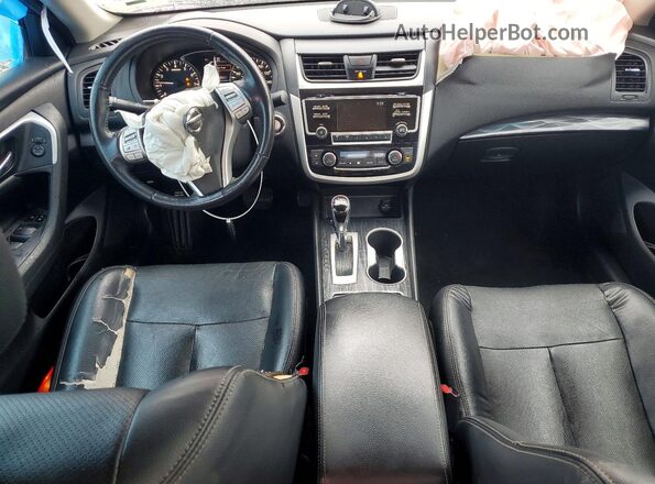 1N4AL3AP9JC230635 2018 NISSAN ALTIMA Red Вид панелі приладів