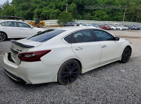 1N4AL3AP9JC271640 2018 NISSAN ALTIMA White Հետևի աջ